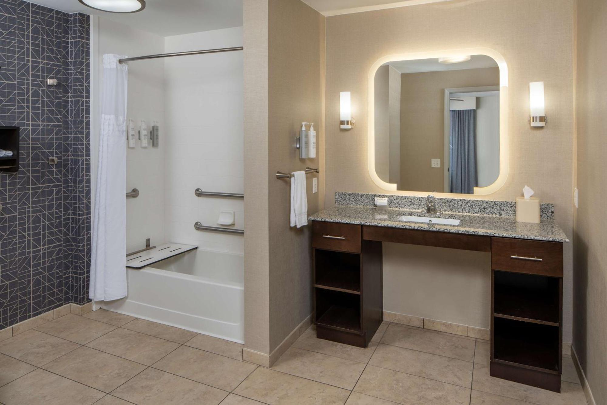 Homewood Suites By Hilton Huntsville-Downtown Εξωτερικό φωτογραφία
